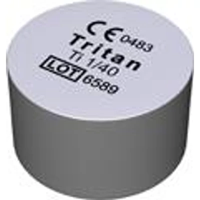 Tritán 40g,cilindermagasság 15,8 mm